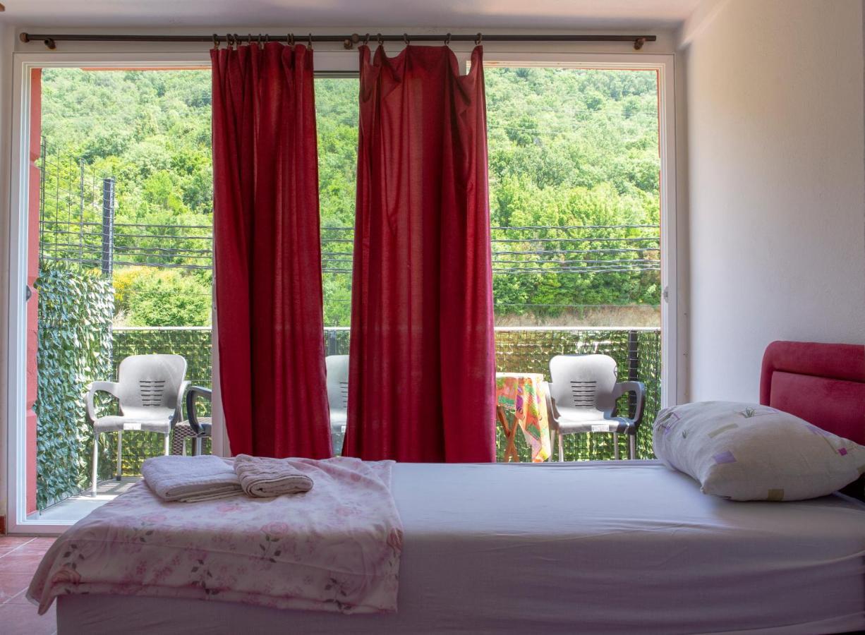 Family Apartments Vukcevic ชานจ์ ภายนอก รูปภาพ