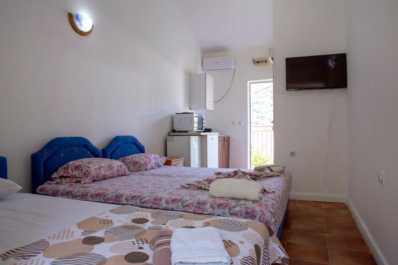 Family Apartments Vukcevic ชานจ์ ภายนอก รูปภาพ