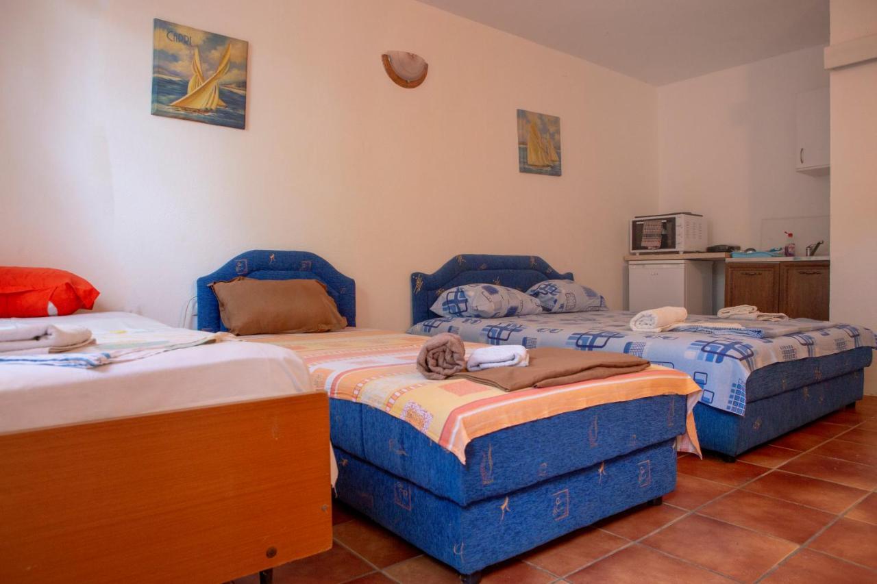 Family Apartments Vukcevic ชานจ์ ภายนอก รูปภาพ